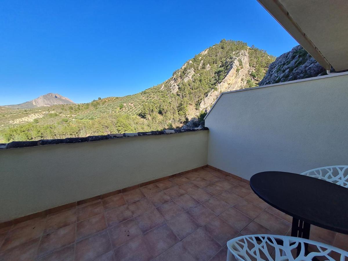 Hostal Rural De Cuadros Bedmar y Garciez Екстериор снимка