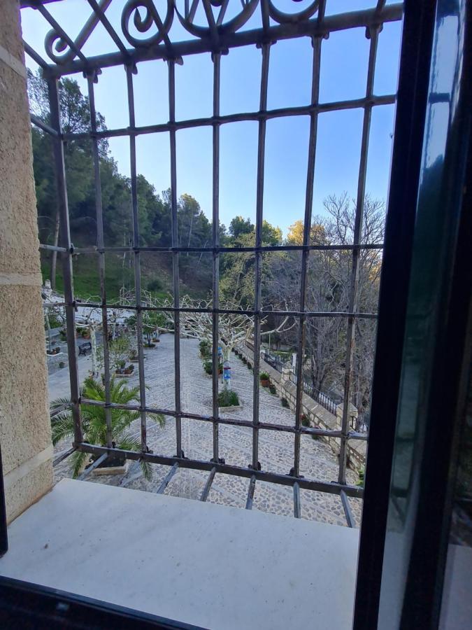 Hostal Rural De Cuadros Bedmar y Garciez Екстериор снимка